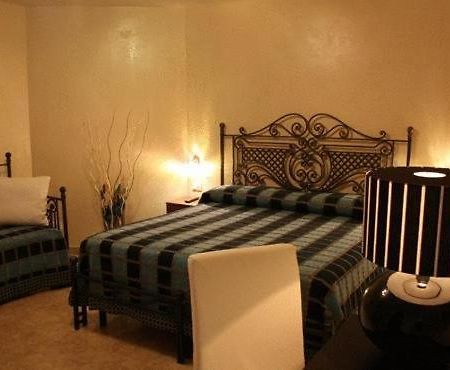 Dimora Storica "Casa Sicuro" Bed & Breakfast Martano Exterior photo